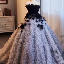 抹胸轻婚纱在逃公主蓬蓬裙法式感气质晚礼服裙女轻奢重工