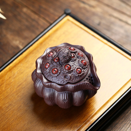 Yixing purple clay pot lotus hand-caught pot purely handmade fair cup old purple clay lotus cup lotus seed cup good luck lotus