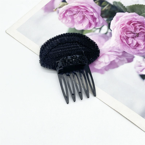 Hair heightening pad black