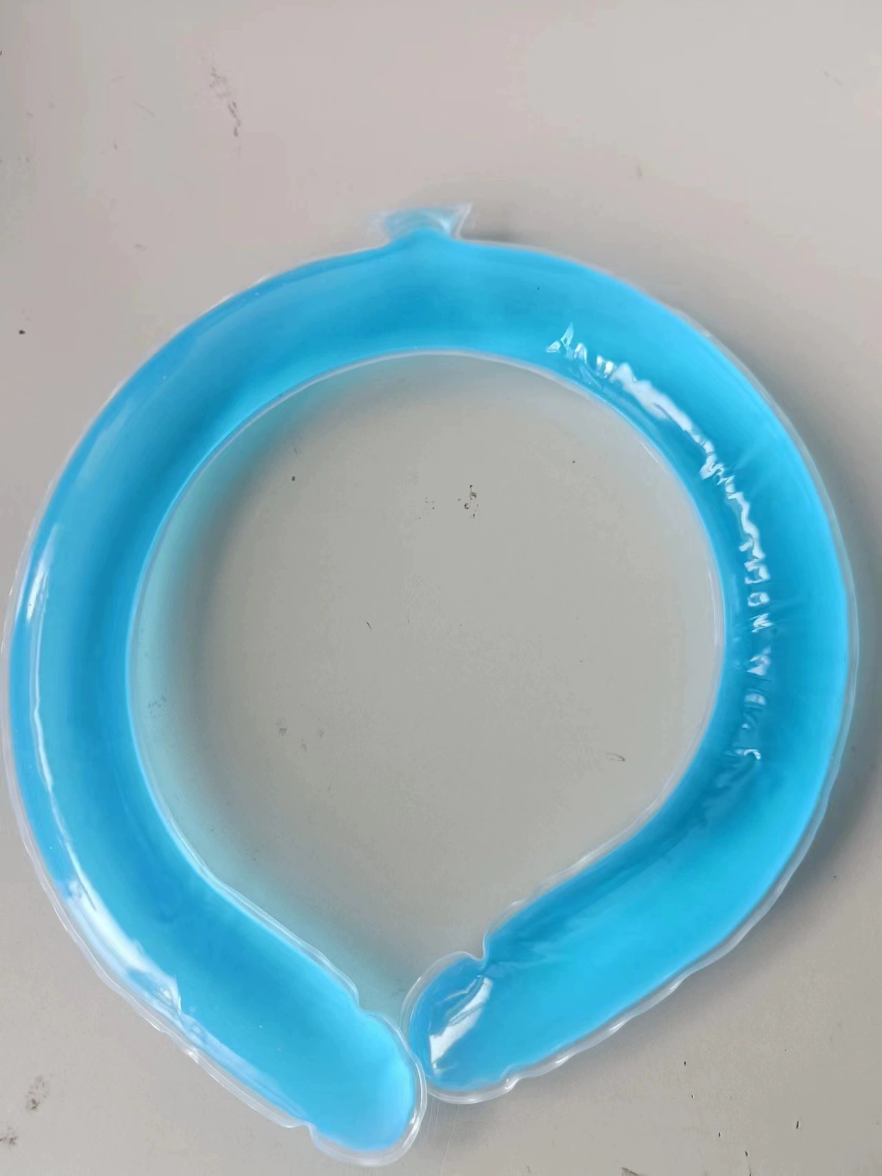 Cool cooling summer travel choker, Amazon