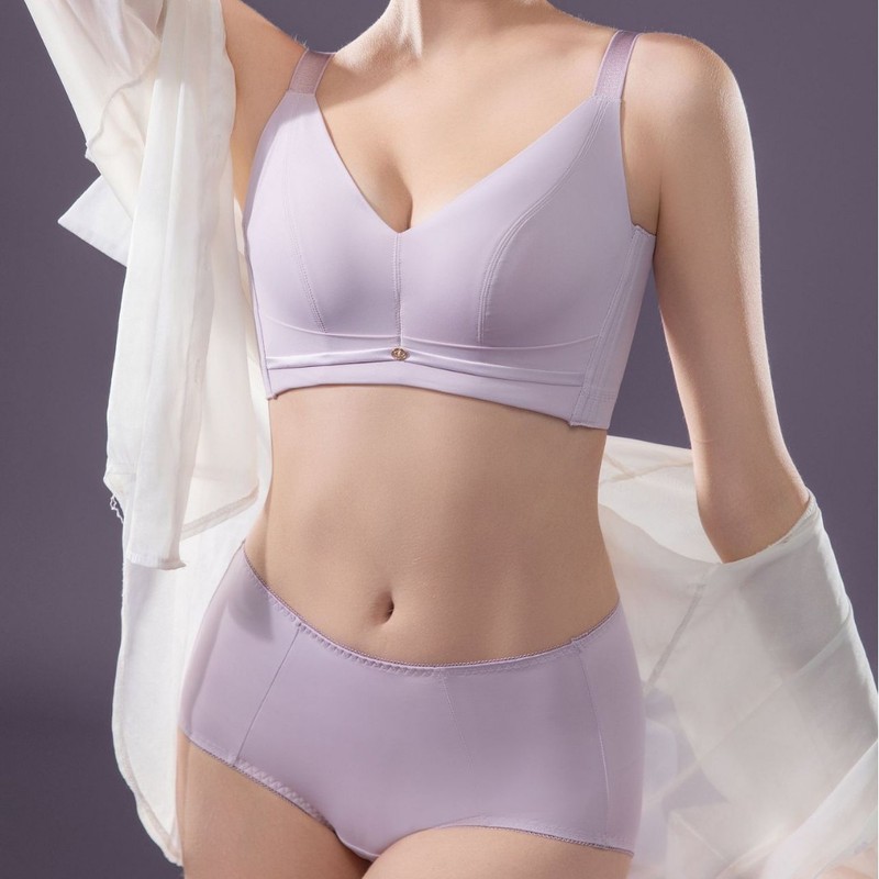 New Skin-Friendly Smooth Solid Color Bra, Wireless and Seamless Underwear for Women with Small Breasts, Anti-Sagging, Comfortable and Breathable
