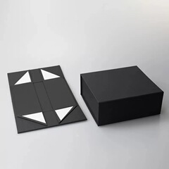 【メーカー現物】外国貿易式プレゼント包装箱は折り畳み可能な服装靴アクセサリー礼箱磁気吸引