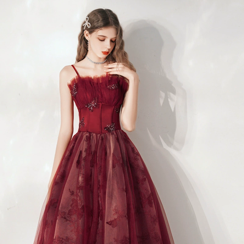 Winter red wedding dress for bride, long skirt, western style