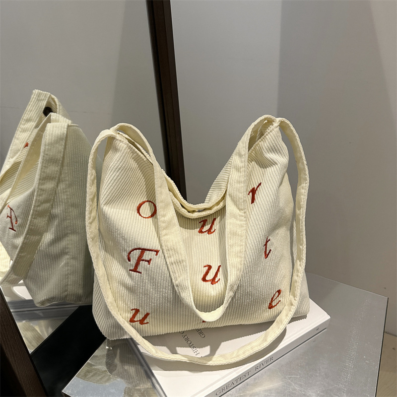 Carta de tela de terciopelo bolsas grandes para mujeres 2024 nueva moda bolsas coreanas bolsas para estudiantes de clase bolsas de compras de gran capacidad