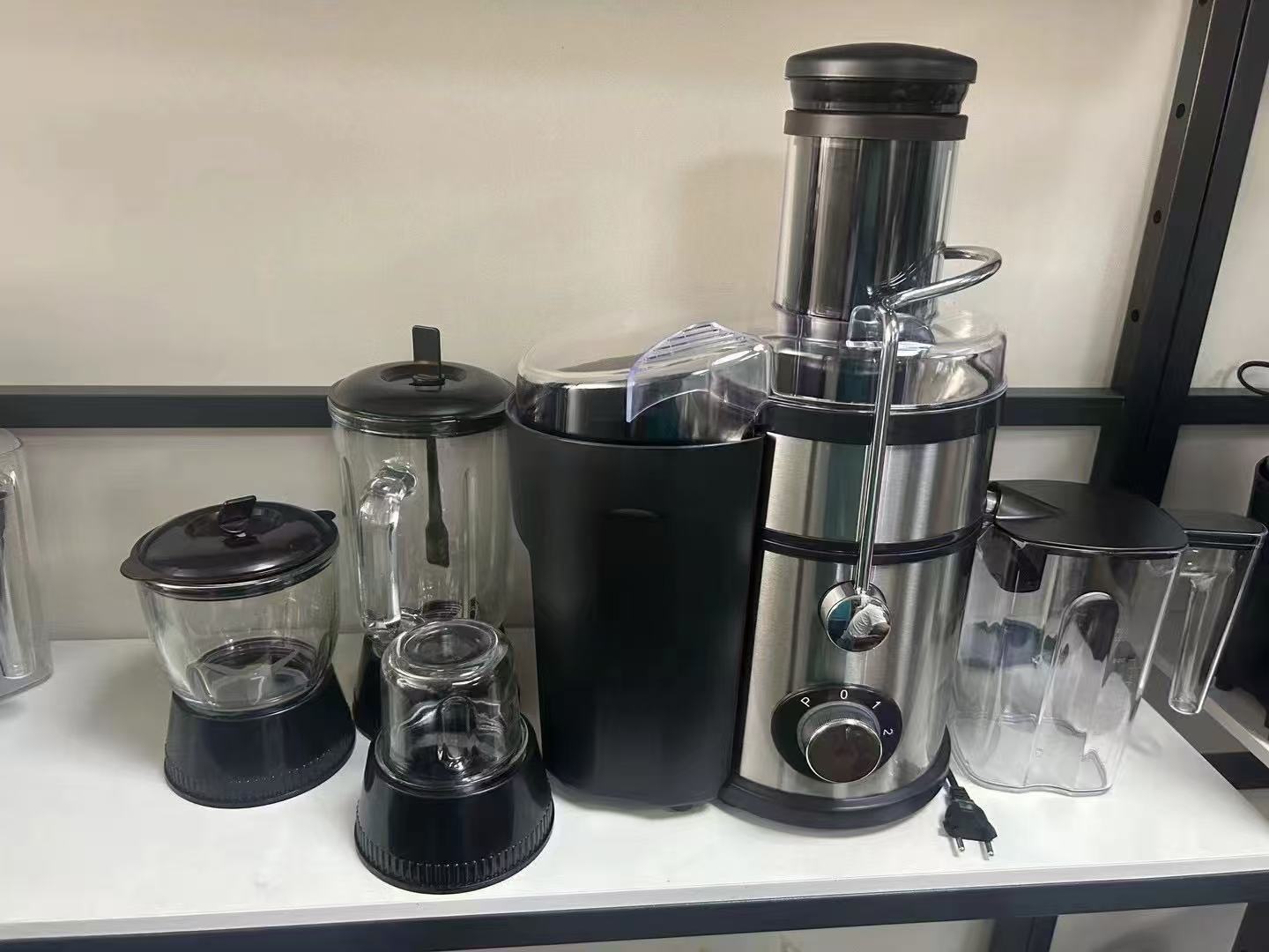 Büyük kalibreli meyve sıkacağı, akıllı meyve sıkacağı, ev tipi otomatik çok fonksiyonlu meyve sıkacağı blender