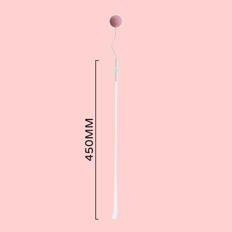 화이트 폼폼 스타일