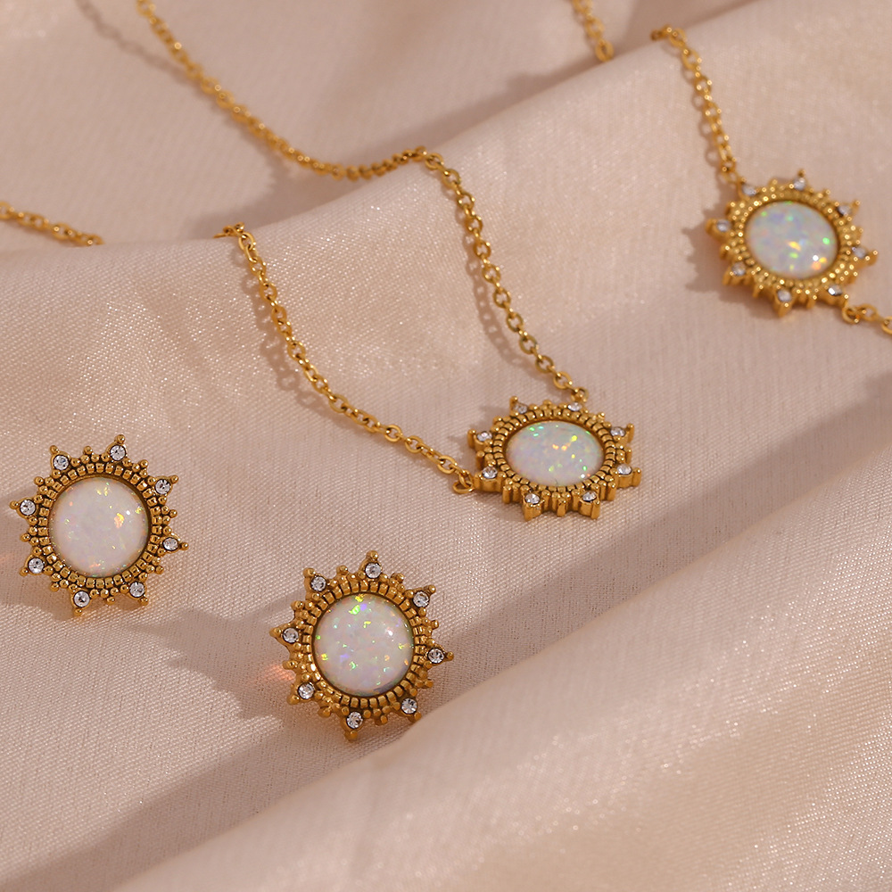 Gold Plated Round Sun Necklace Bracelet Earrings