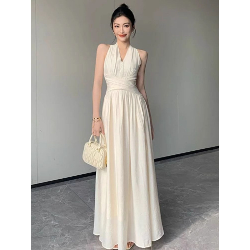 法式法式气质修身显瘦挂脖连衣裙女年夏季新款收腰度假风无袖长裙|undefined