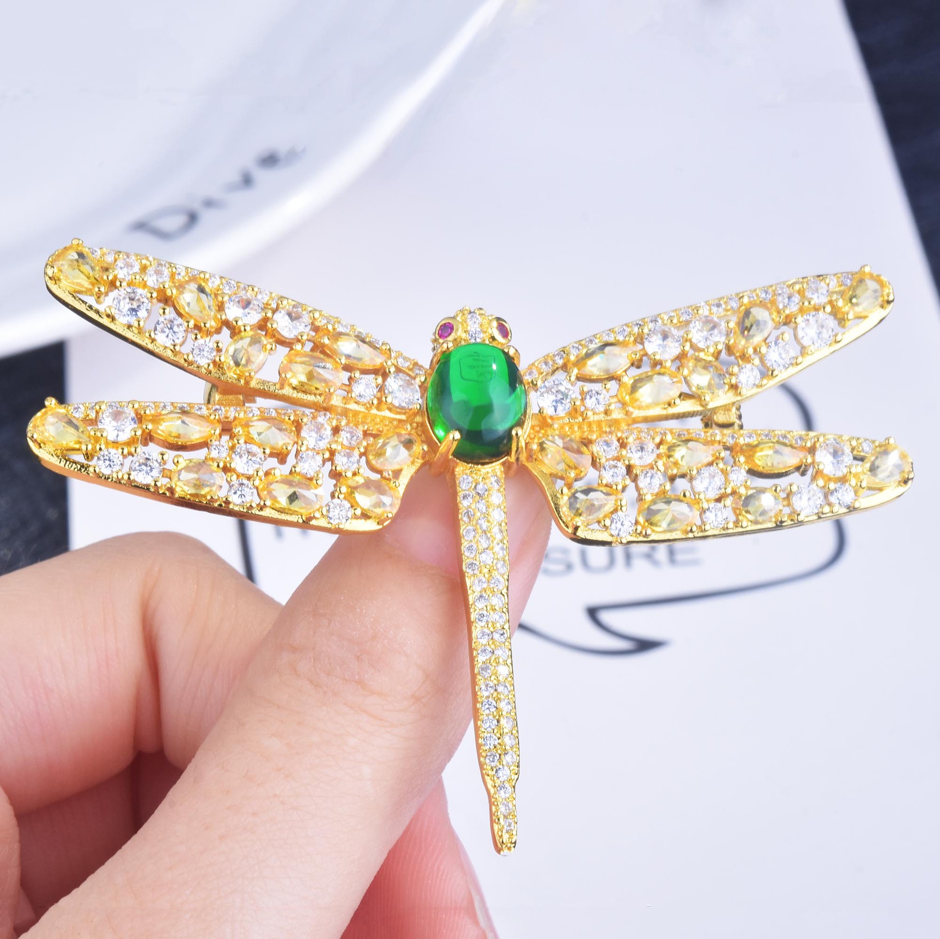 Butterfly Zircon Brooch Dragonfly Brooch Scarf Button Jacket Coat Pin Autumn And Winter Jewelry display picture 10