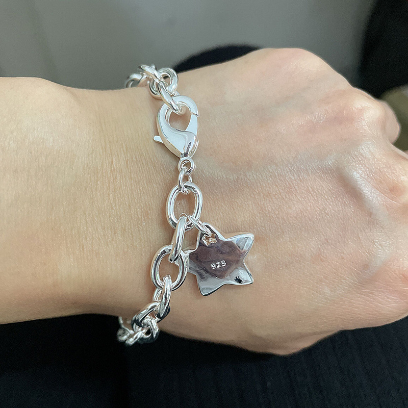 Sd2002fb770884ecf9a3d6667b6068