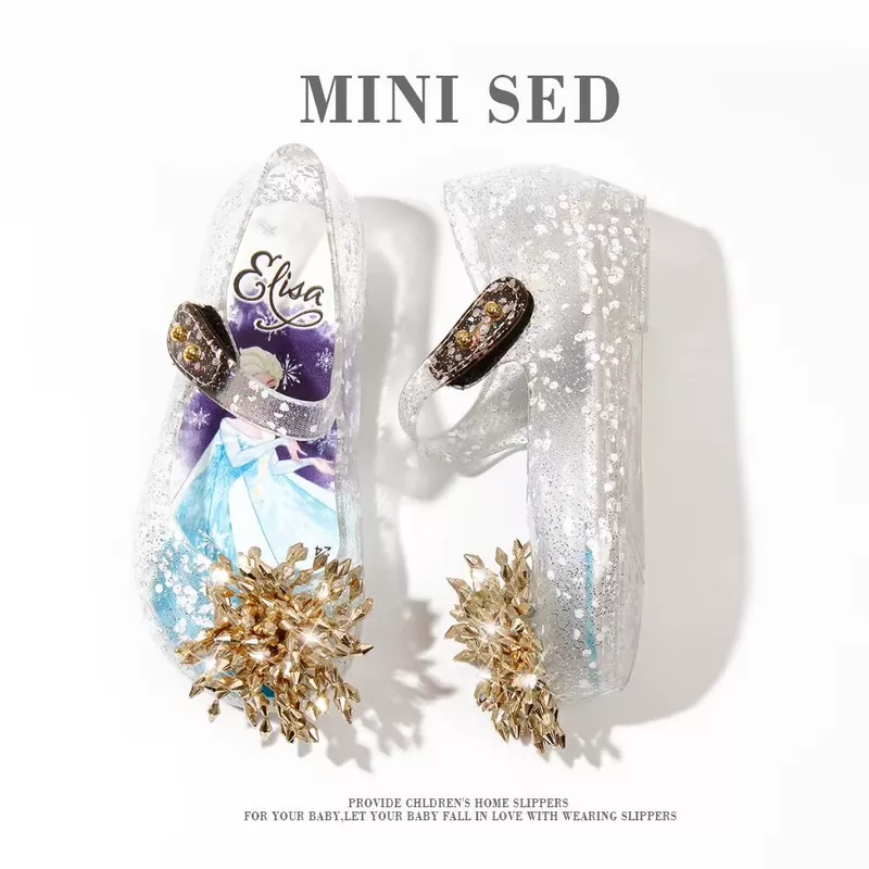Новые sandals 2025 Merry Jelly детская обувь лето блестящая мягкая подошва мелкая и средняя девочка cristal Jelly Shoes принцессы обувь