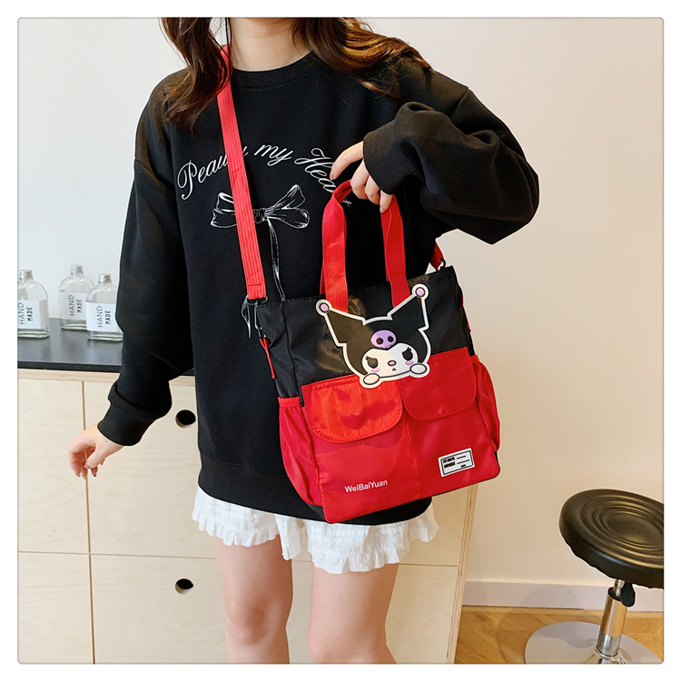A new, versatile, large-capacity single-shoulder crossbody bag with a cute and girlish heart for student tutoring in the Korean version of Instagram undefined