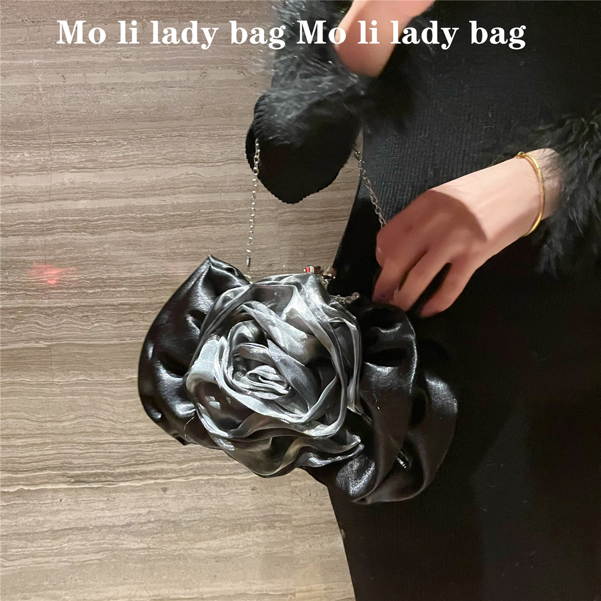 270g Weight Polyester Lining Material Open Closure Type Top Handle Strap Type Evening Bag Bags Type Daily, Street, Shopping Occasion Silk Material Flower Pattern All Seasons Season Women's Gender Elegant, Streetwear Style Square Shape Small Size Red Purple Silver Silk Flower Square Evening Bags 16