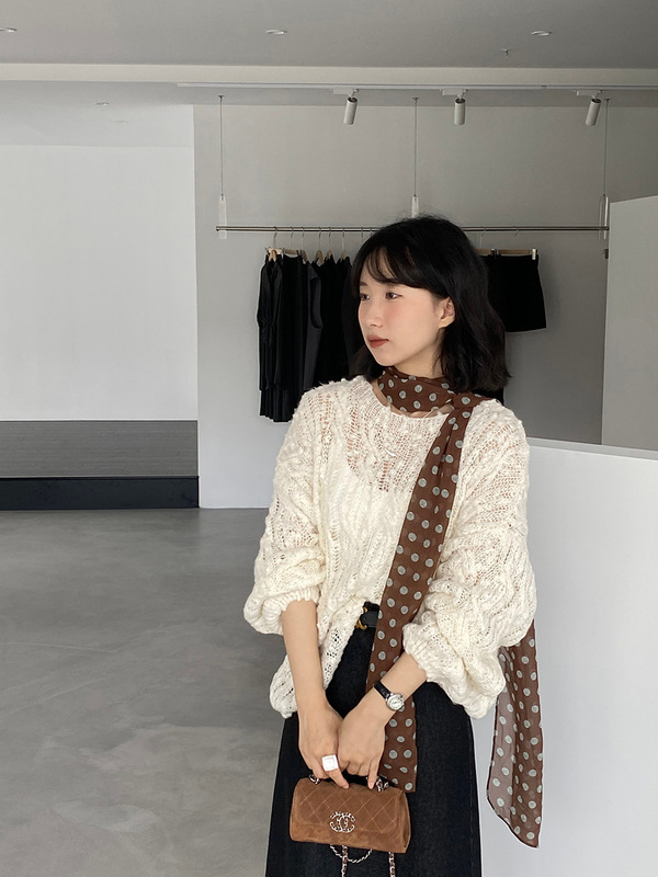 江左【奶芙暖秋】15羊毛慵懒风宽松麻花纹灯笼袖套头针织衫女0607|undefined