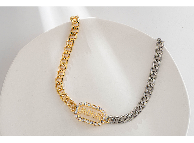 Korean hiphop geometric diamond inlaid Cuban stainless steel clavicle chain wholesalepicture1