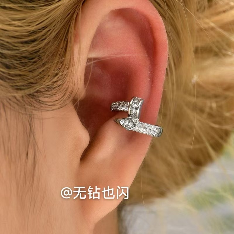 Clavos sin agujeros de orejas orejas clip de hueso de orejas retro nuevo estilo de moda ligero diseño de lujo sensación dulce fresco clip de orejas al por mayor