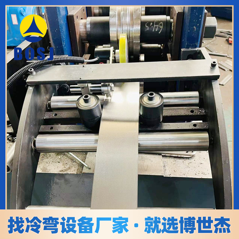 超市货架立柱型材成型机 货架层板设备 全自动C型钢金属冷弯设备