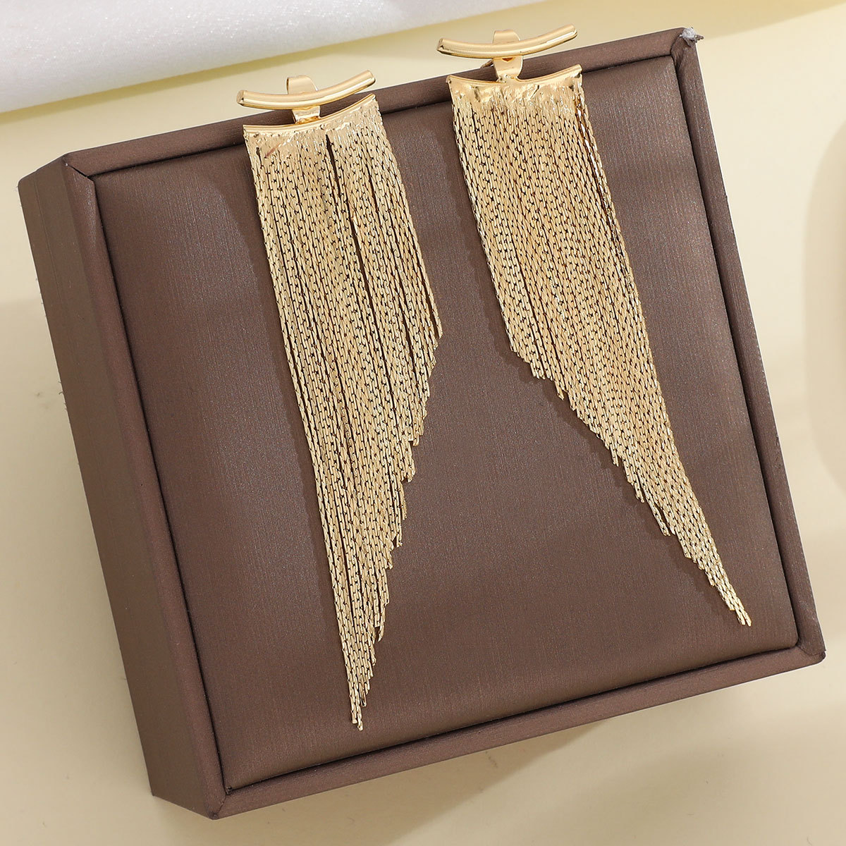 1 Pair IG Style Shiny Geometric Copper Drop Earrings display picture 1
