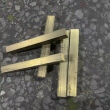 �F؛����H62/H65���˷����~�l CNC�����и� Ӳ�ȸ����������мӹ�