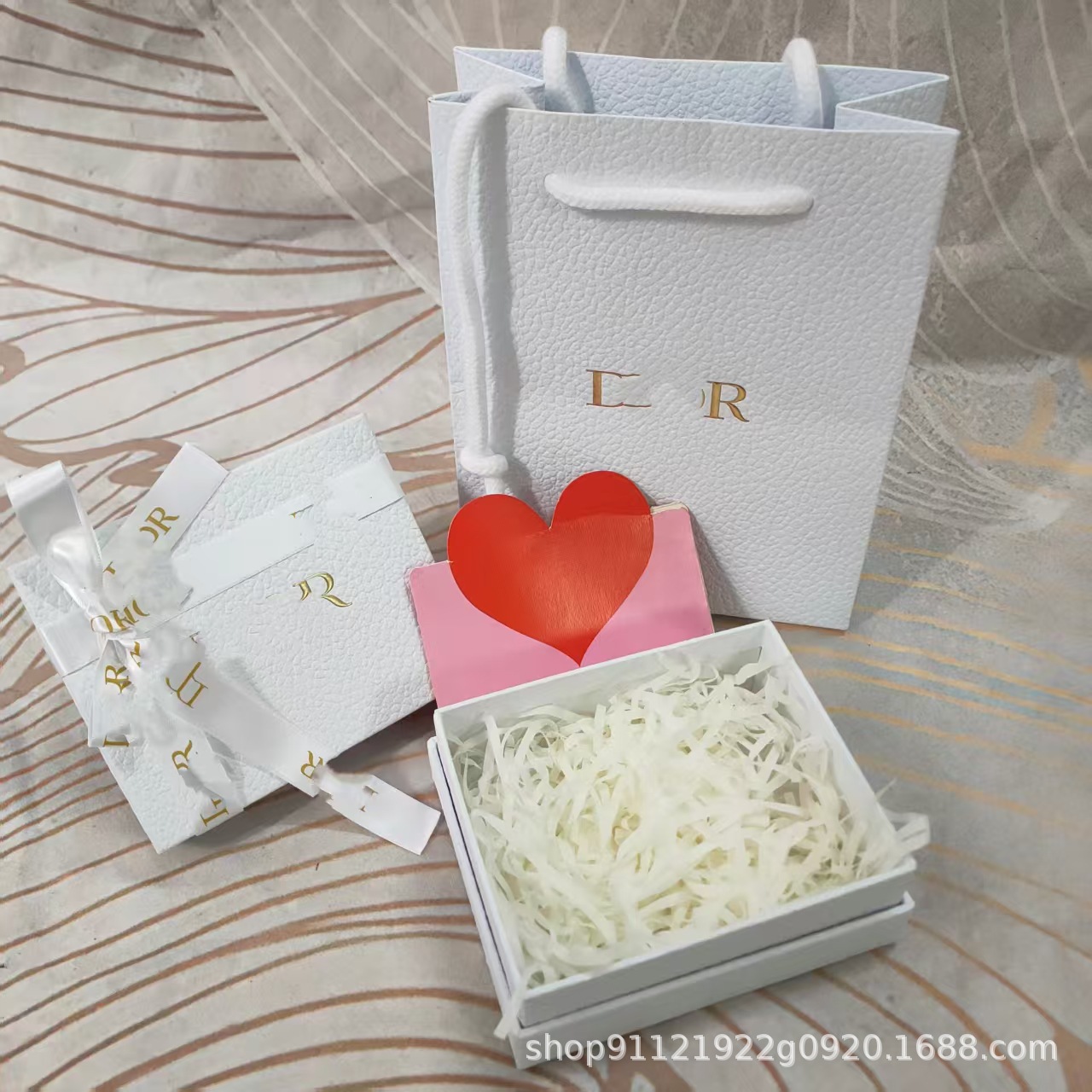 7272f897b6f90321496daa2f7b2a37