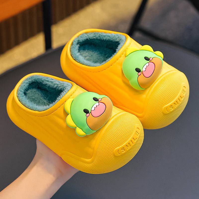 Zapatillas de algodón de invierno para niños y niñas calientes con cubierta de algodón impermeable de vello lindo bolso de bebé zapatos de algodón