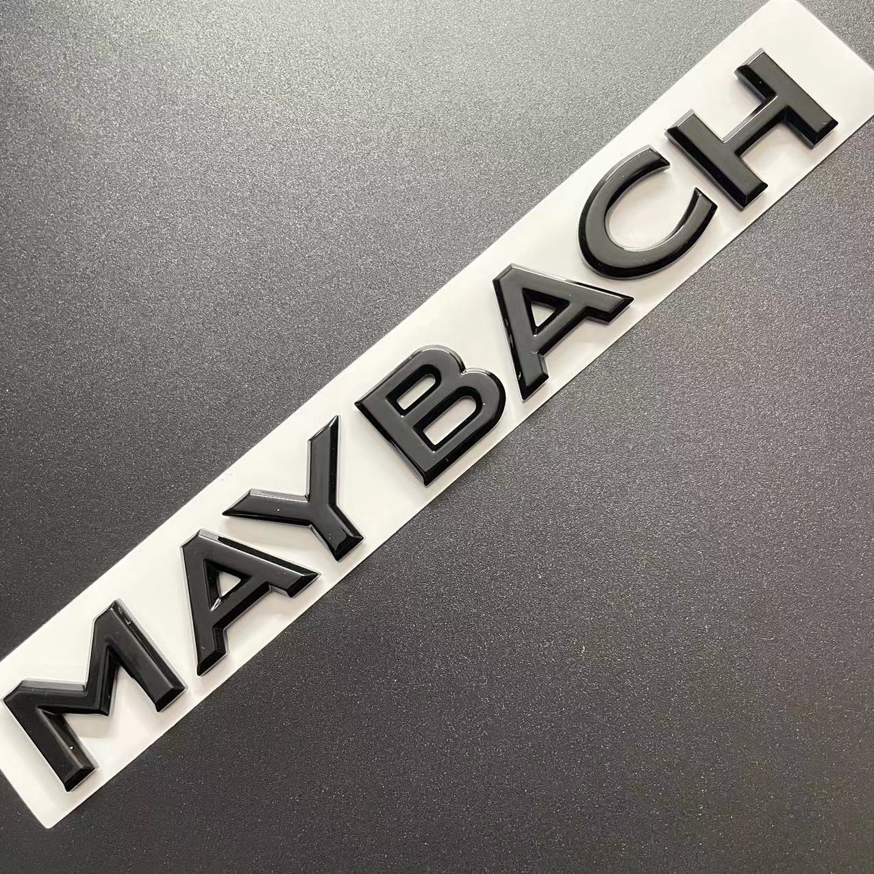Applicable to Mercedes-Benz Maybach logo S-class modified logo S400 S450 side logo front and rear tail box logo hub cover