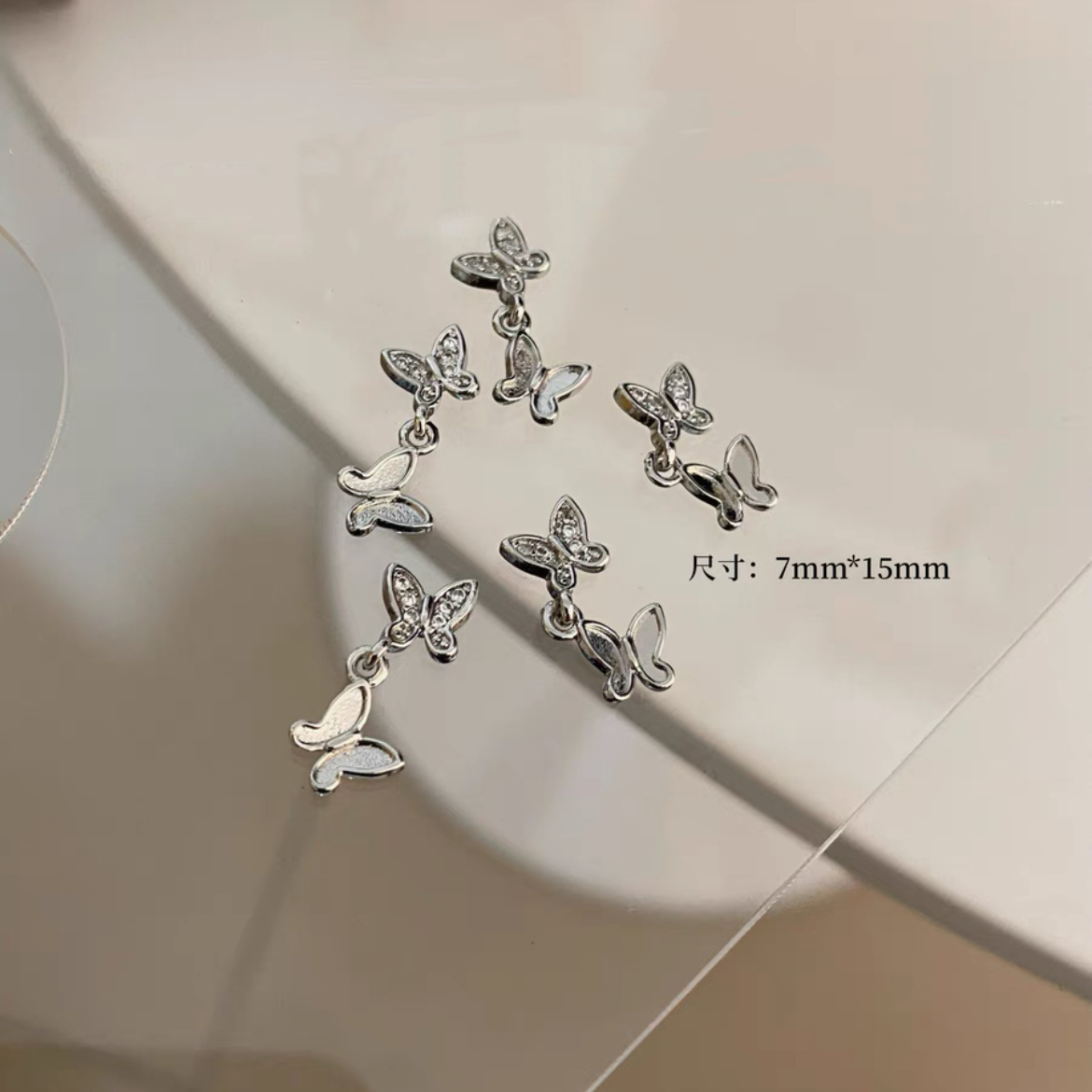 Celebridad de Internet nuevos accesorios de uñas Iris arco de alta retención de color ajuste arco de uñas diamante desgaste material de uñas diamante