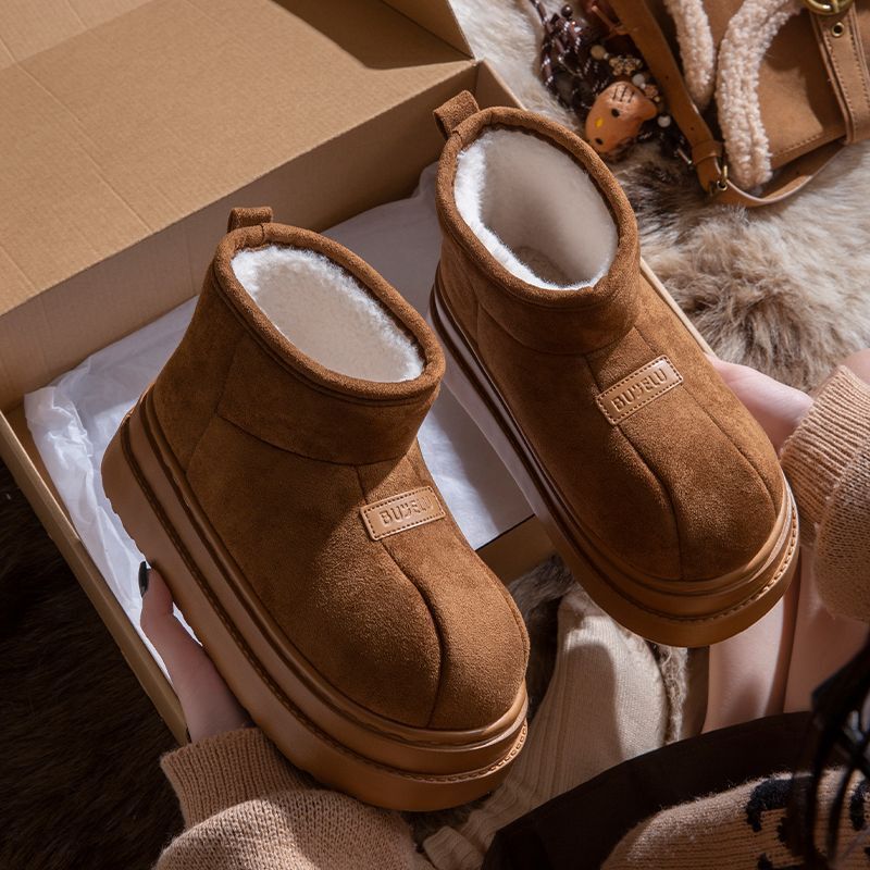 2025 New Women's Snow Boots with Plush Lining, Thickened Cotton Shoes for Outdoor Wear, Autumn and Winter Non-Slip Short Boots with Heel Cover, Cotton Slippers