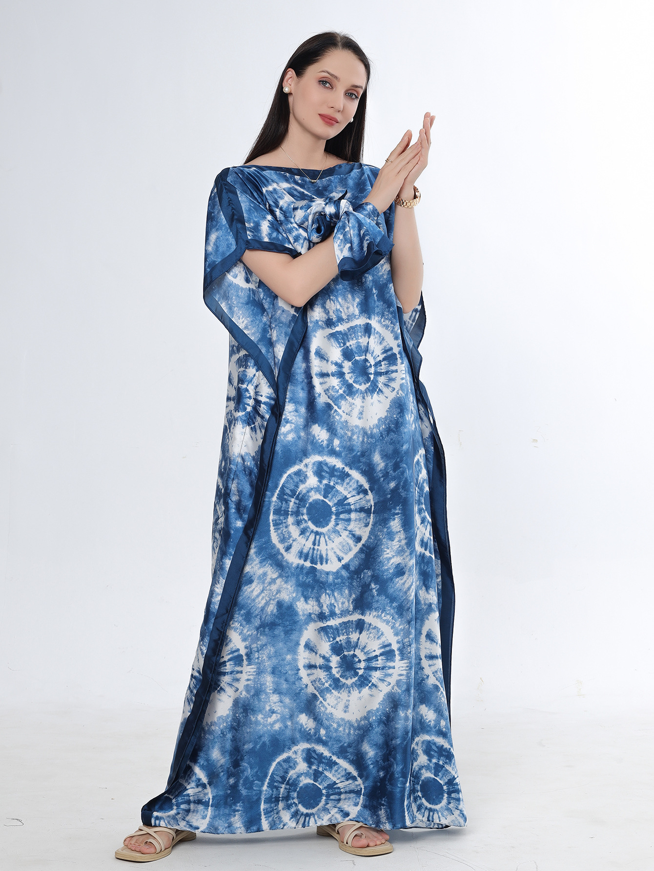 2025 primavera y verano nuevo Amazon venta rápida ropa malaya camisa de arena imitación seda brocado ropa de protección solar de vacaciones de playa