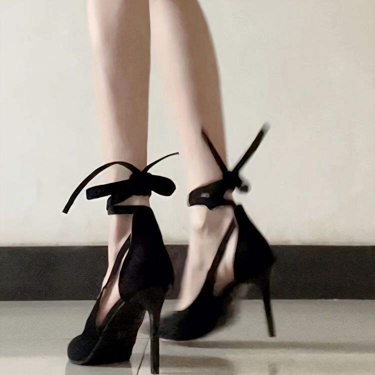 2025 Spring and Autumn New Style Black Strappy Stiletto Heels for Women, Elegant Socialite Design, Unique Design for Adult Formal Dress Shoes