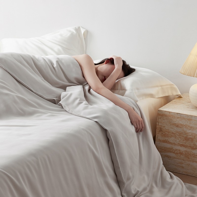 Summer Cool Ice Silk Quilt Cover Class A 100s Lyocell Tencel Solid Color , Single Piece, Light Luxury Summer Single/Double Bedding, Cool Silk Duv_voghion.com
