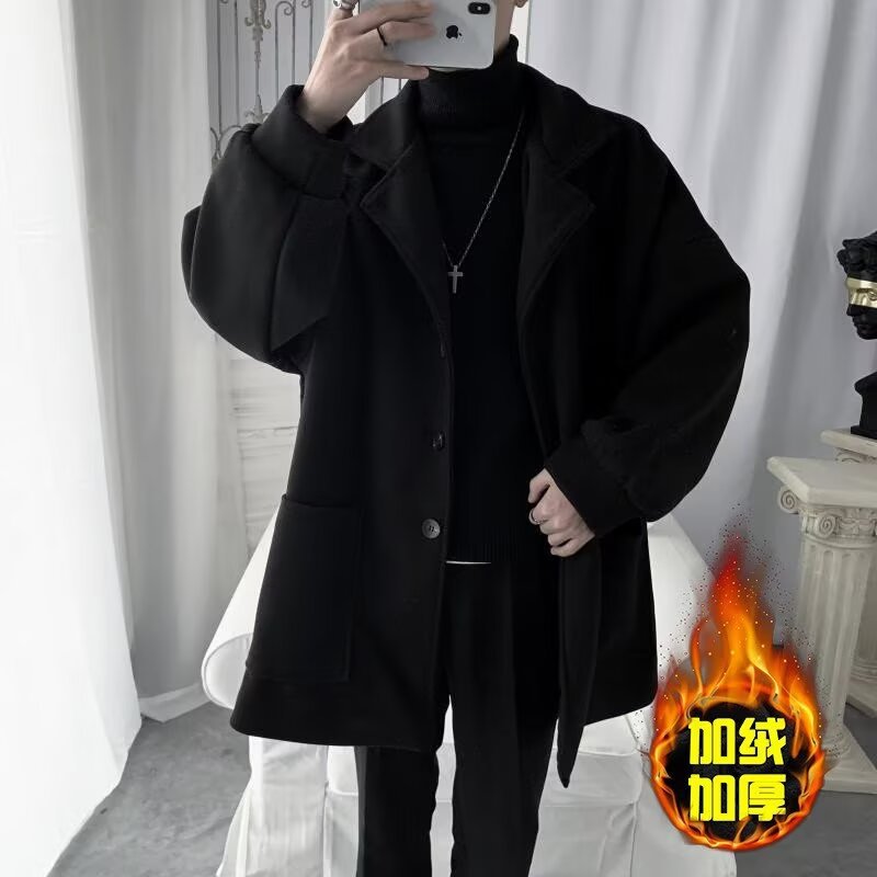 Chaqueta de tween para hombres, chaqueta de tween gruesa, abrigo de estilo medio largo, abrigo de estilo coreano, estilo de invierno y otoño, estilo de Hong Kong.