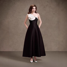 现货越南小众设计撞色花朵吊带礼服长裙气质显瘦缎面连衣裙50277