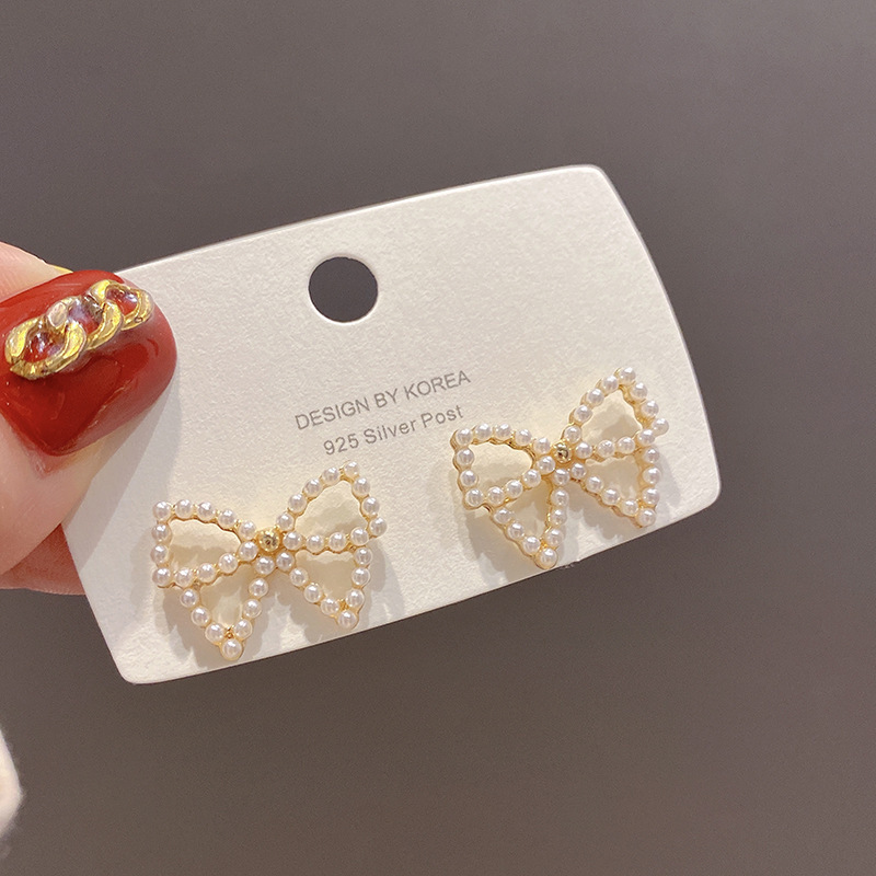 A76D7ABF4D1235D7419C265598F531