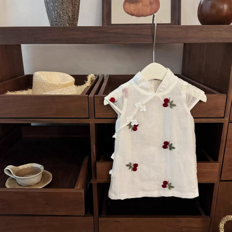 ¡Este es hermoso! 2025 bebé nuevo estilo chino dulce cherry bordado cheongsam chaleco vestido