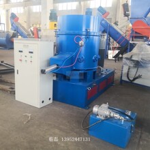���·��b�S�U�f���Ϝ�]���w�U���^���ՈF�����������C�O��