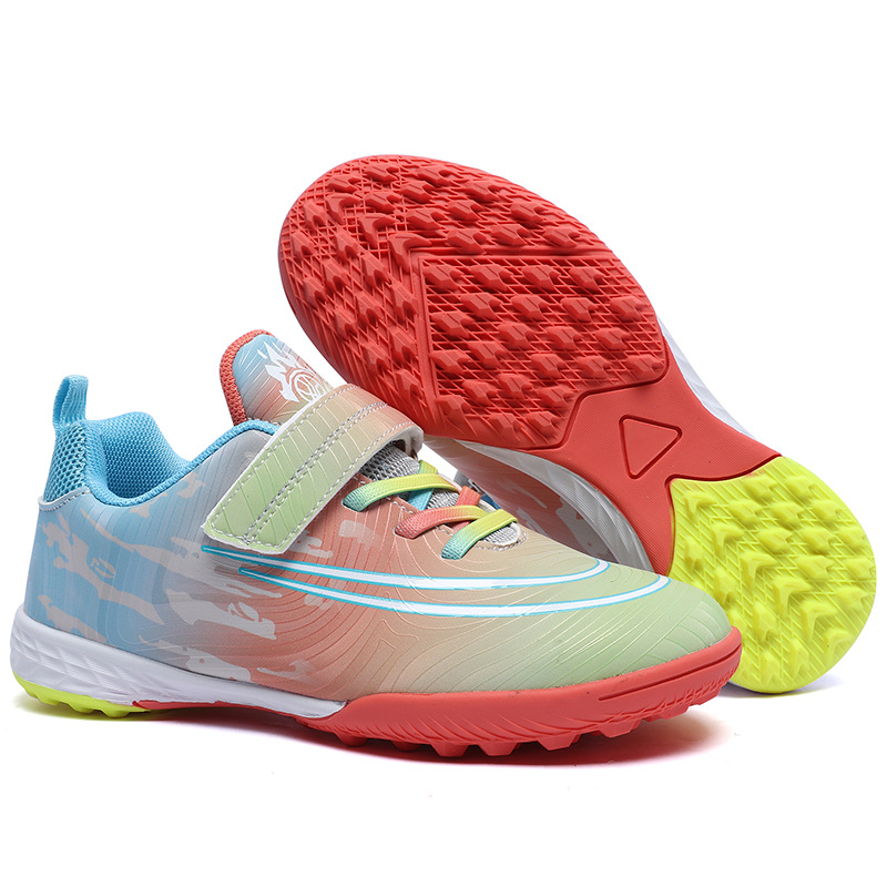 Zapatos de fútbol infantiles transfronterizos para niños niñas velcro para estudiantes de primaria y secundaria en interiores zapatos de entrenamiento deportivo de piso plano