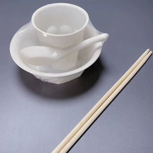 Three-piece set (bowls, cups, spoons) 100 sets, free chopsticks