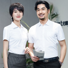 ���r���ж������bV�I�I�r����Ůͬ���y��4S�깤�bӡ��LOGO