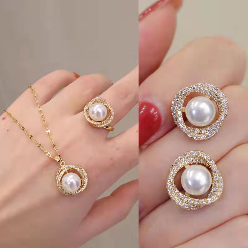 Pendant pearl