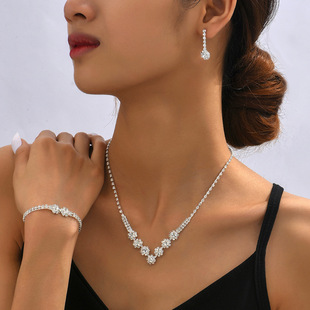 French Style Light Luxury Water Drops Diamond Tassel Earrings Necklace suit Elegant Fashion Clavicle Chain Niche High-end Jewelry