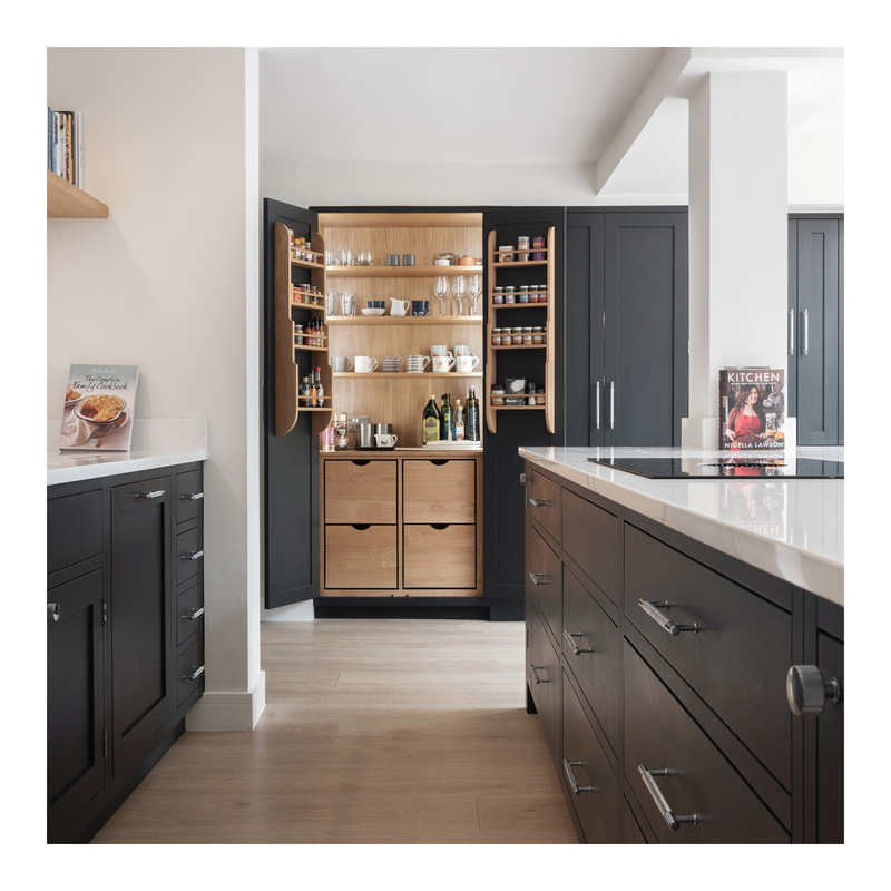 National Door-To-Door Installation and Size All Solid Wood Cabinets Customized American Modern Simple Log Kitchen