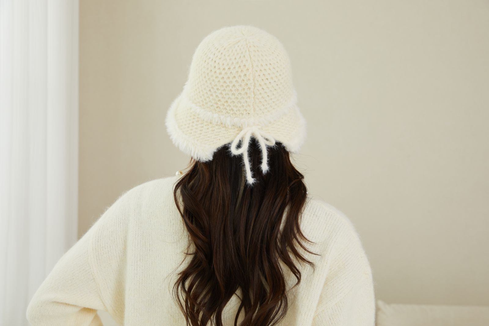 Versione coreana Visone Veet Protezione per le orecchie Fessura Donna Autunno Inverno Caldo Casual Versatile Viso Dimagrante Maglia Pescatore_voghion.com