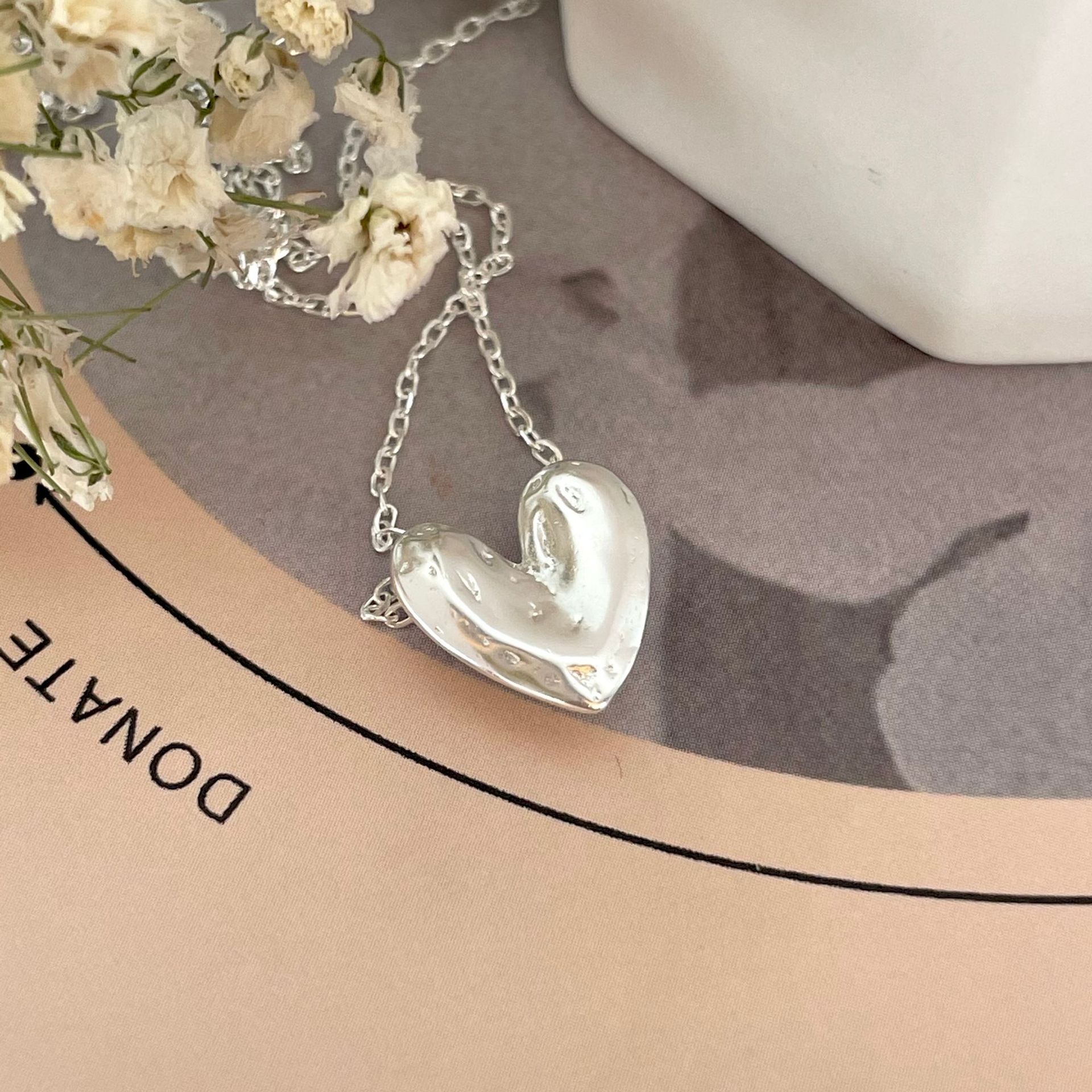 Heart Shape Pattern 925 Sterling Silver Cable Chain Heart Shape Pendant Necklace