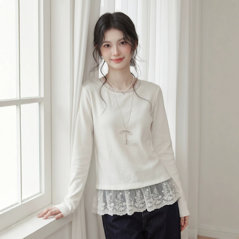 Spring and Autumn New Lace Embroidered Hem Long Sleeve Top for Women, Slim Fit Versatile Round Neck White Base Layer Shirt Spring and Autumn New Lace Embroidered Hem Long Sleeve Top for Women, Slim Fit Versatile Round Neck White Base Layer Shirt