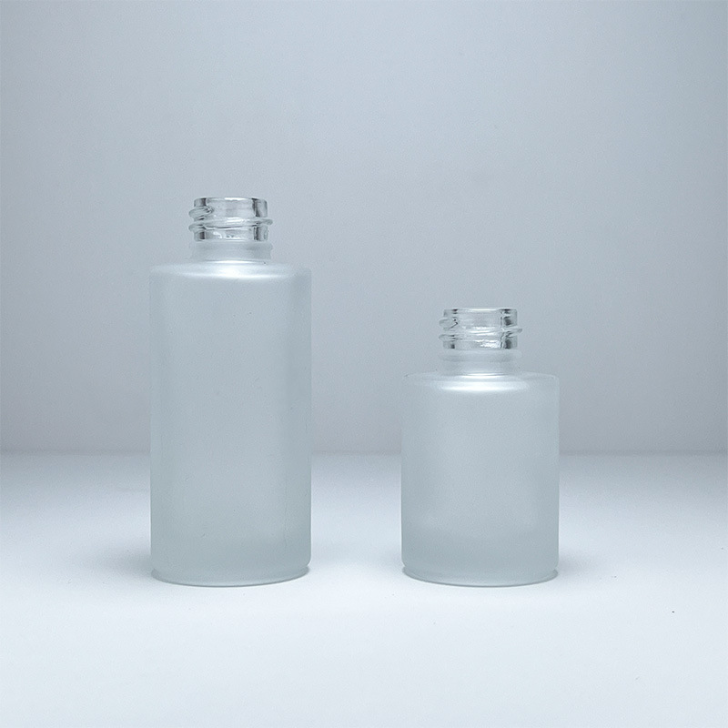 现货30ml按压乳液瓶15ml直圆粉底液瓶 厚底原液分装瓶 化妆品包材|undefined