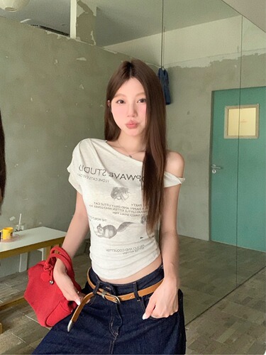 260g Rayon American-Style Sleek Letter-Print Off-Shoulder Short-Sleeve T-Shirt for Women—Summer Design, Irregular Fit, Body-Hugging Top