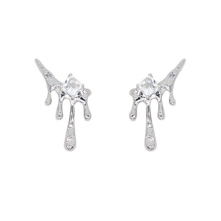 Dark lava droplet for women with a niche design, super sparkling zircon personality, exaggerated cool style and earrings_voghion.com