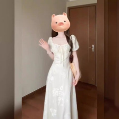 フランス式の優しい初恋の清純な乳の甘い腰の白いスカートの女性の夏のハイエンドの精巧な刺繍の小さい大衆の気質のワンピース