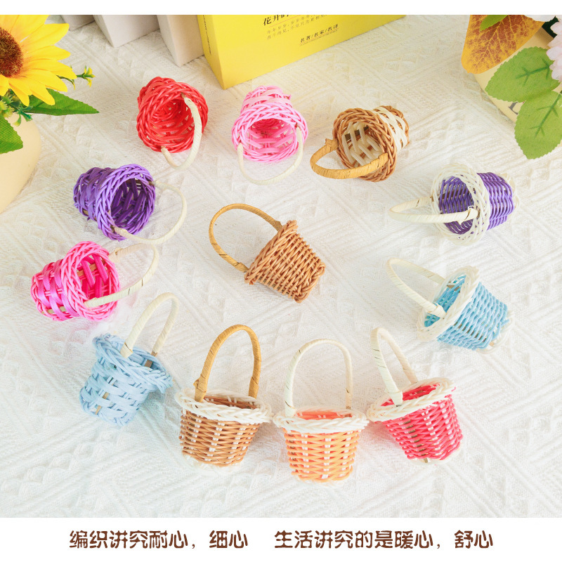 Dollhouse Mini Plastic Rattan-Like Woven Toy Scene Decoration Handmade Weaving Photography Prop Flower Basket Dollhouse Mini Plastic Rattan-Like Woven Toy Scene Decoration Handmade Weaving Photography Prop Flower Basket